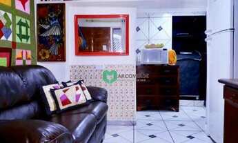 Imagem 3: CASA CHARMOSA AO LADO DO METRÔS