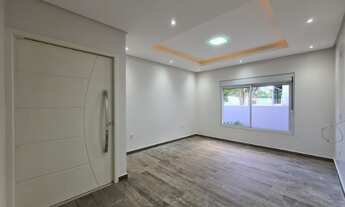 Imagem 3: Casa 3 Quartos com Piscina no aririu