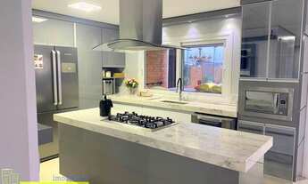 Imagem 5: Condomínio fechada, lindo sobrado com quatro suítes, mobiliado e decorado. R$-2.700.000,00