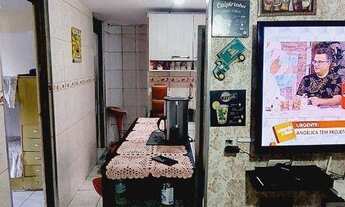 Imagem 3: Apartamento com 2 dormitórios para alugar, 47 m² por R$ 700/mês + o condomínio R$ 100/mês