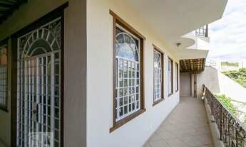 Imagem 3: Linda casa 5 quartos no Castelo