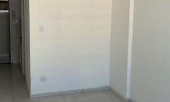 Imagem 4: Kitnet/Conjugado para aluguel possui 35 metros quadrados com 1 quarto em Liberdade - São P