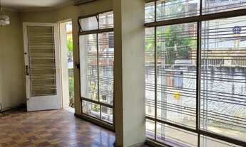 Imagem 7: OPORTUNIDADE Casa com 4 dormitórios