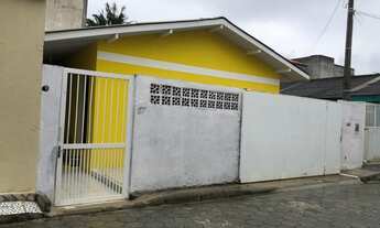 Imagem: Casa para venda possui 76 metros quadrados