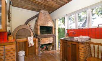 Imagem 4: Casa 04 dormitórios no bairro Tristeza em Porto Alegre