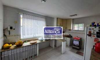 Imagem 7: Casa com 3 dormitórios à venda, 200 m² por R$ 690.000,00 - Itaipu - Niterói/RJ