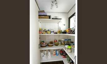 Imagem 4: Apartamento para venda possui 220 metros quadrados com 4 quartos em Vila Morumbi - São Pau