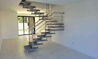 Imagem 5: Sobrado para venda possui 101 metros quadrados com 3 quartos