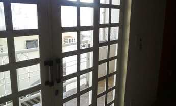 Imagem 7: Sobrado ao lado do centro de Cuiabá