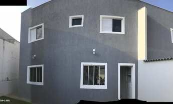 Imagem 2: Sobrado para Venda em Itaquaquecetuba, JARDIM SANTA RITA II, 2 dormitórios, 1 banheiro, 2