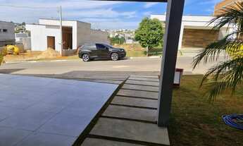 Imagem 5: Casa de condomínio para venda possui 166 metros quadrados com 3 quartos