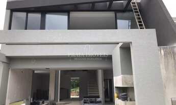 Imagem 4: Casa em condomínio fechado com 04 suítes e 03 vagas de garagem