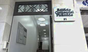 Imagem 2: Sala comercial em prédio todo reformado com elevador e porteiro para locação