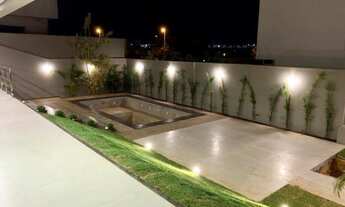 Imagem 2: CASA SOBRADO A VENDA NO CONDOMÍNIO ALPHAVILLE 1 UBERLANDIA