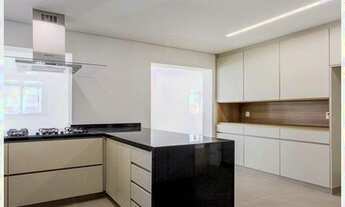 Imagem 2: Apartamento totalmente reformado com 3 suítes a 1 km do Dante a venda