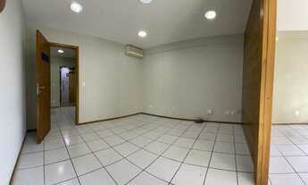 Imagem 7: Sala com 28m² Galpão / depósito com venda por R$240.000