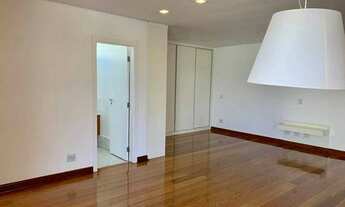 Imagem 7: Casa para venda possui 235 metros quadrados com 3 quartos em Interlagos - São Paulo - SP