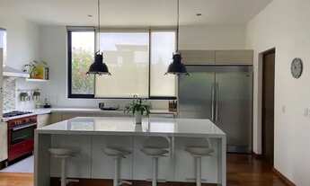 Imagem 4: Casa para venda possui 290 metros quadrados com 4 quartos em Parque dos Príncipes - São Pa