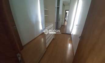 Imagem 4: Casa em condomínio em dois pavimentos com 4 suítes para alugar