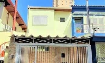 Imagem: SOBRADO TOTALMENTE REFORMADO COM 04 DORMITÓRIOS