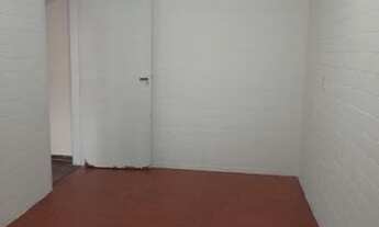 Imagem 5: Sobrado na Rua Renato de Ranieri com 03 dormitórios, 1 quintal e 01 vaga