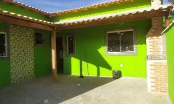 Imagem 2: Casa no Centro de Unamar na rua da praia