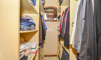 Imagem 7: Casa Residencial para Venda no Santa Cândida em Curitiba, 128.4 m²