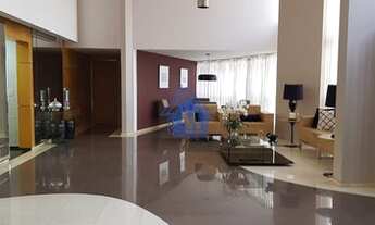 Imagem 6: Apartamento no Ed. Paris, Alto Padrão, Semimobiliado, 4 Suítes, no Centro!