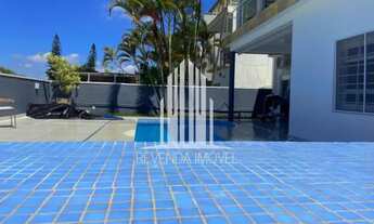 Imagem 2: Casa para venda em Alto de Pinheiros, 430 metros com 4 quartos e 4 vagas