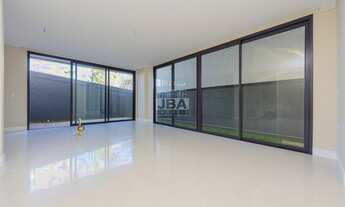 Imagem 3: Casa de condomínio para venda possui 210 metros quadrados com 3 quartos