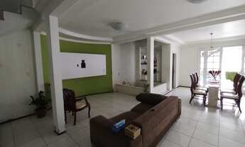 Imagem 7: Casa para aluguel possui 480 metros quadrados com 5 quartos em Jóquei Clube - Fortaleza