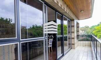 Imagem: Apartamento 6 dormitórios, 4 vagas, sacada