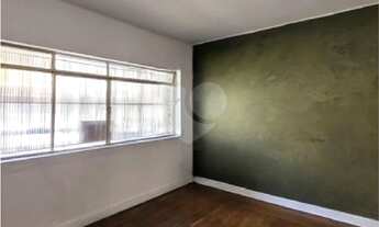 Imagem 3: Sobrado estilo retrô dos anos 60 na charmosa Vila Deodoro, com área total de 115m² de área