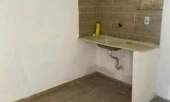 Imagem 3: ALUGO CASA NA SANTA LÚCIA . *-ZAP