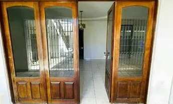 Imagem 4: Alugo ótima casa térrea com 3 quartos no Bairro do Rosarinho / Recife