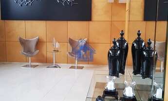 Imagem 7: Apartamento no Ed. Paris, Alto Padrão, Semimobiliado, 4 Suítes, no Centro!