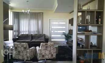 Imagem 1: Casa à venda Rua Víctor Rycembel, Centro - Canoas