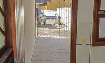 Imagem 6: Casa para venda possui 85 metros quadrados com 2 quartos em Forquilhas - São José - SC