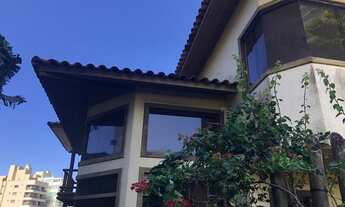 Imagem 6: Casa filé na Glória vista mar c/ 4qts, send 2suítes, 3brs, 1vg, piscin, churrqr, quintl, a