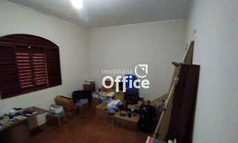 Imagem 7: Casa com 3 dormitórios à venda, 180 m² por R$ 250.000,00 - Jardim Bom Clima - Anápolis/GO