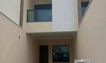 Imagem 2: Sobrano Novo - Vila zelina - 3dormitorios - suíte - quintal com churrasqueira - 2 vagas