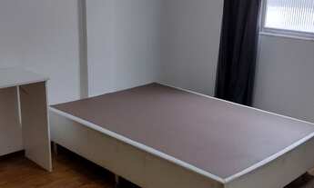 Imagem 2: Kitnet ao lado da FESO