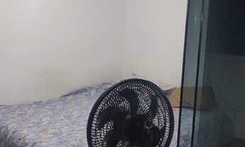 Imagem 2: Apartamento 3/4 (cobertura) em Jardim das Margaridas p/ divisão já mobiliada