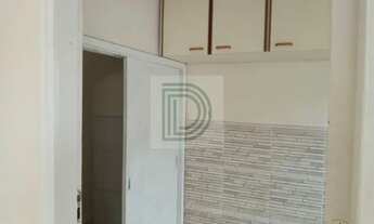 Imagem 4: Amplo sobrado com 3 dormitórios, 1 suíte, quintal, 2 vagas, próximo ao metro Vila Sônia