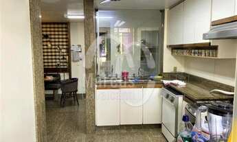 Imagem 2: Apartamento para venda possui 215 metros quadrados com 3 quartos em Leblon - Rio de Janeir