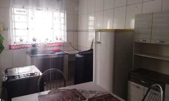 Imagem 2: Aluga -se kitnet mobiliada com 2 quartos