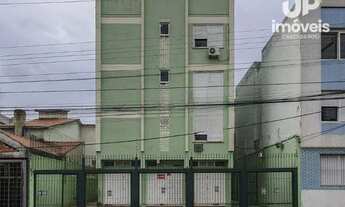 Imagem 1: Apartamento com 3 dormitórios para alugar, 82 m² por R$ 1.550/mês no Centro em Pelotas/RS