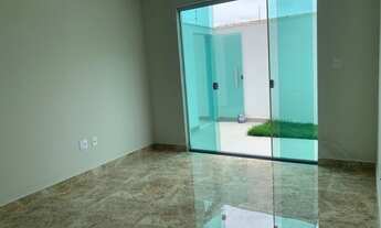 Imagem 2: Área privativa a venda no bairro Heliópolis, 3 quartos, 1 suíte, 1 vaga de garagem