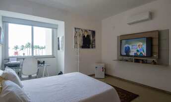 Imagem 3: Apartamento para venda tem 224 metros quadrados com 4 quartos em Copacabana - Rio de Janei