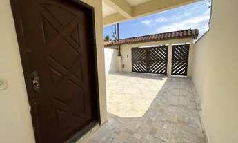 Imagem 2: Casa em Bertioga 3/quarto uma quadra da praia